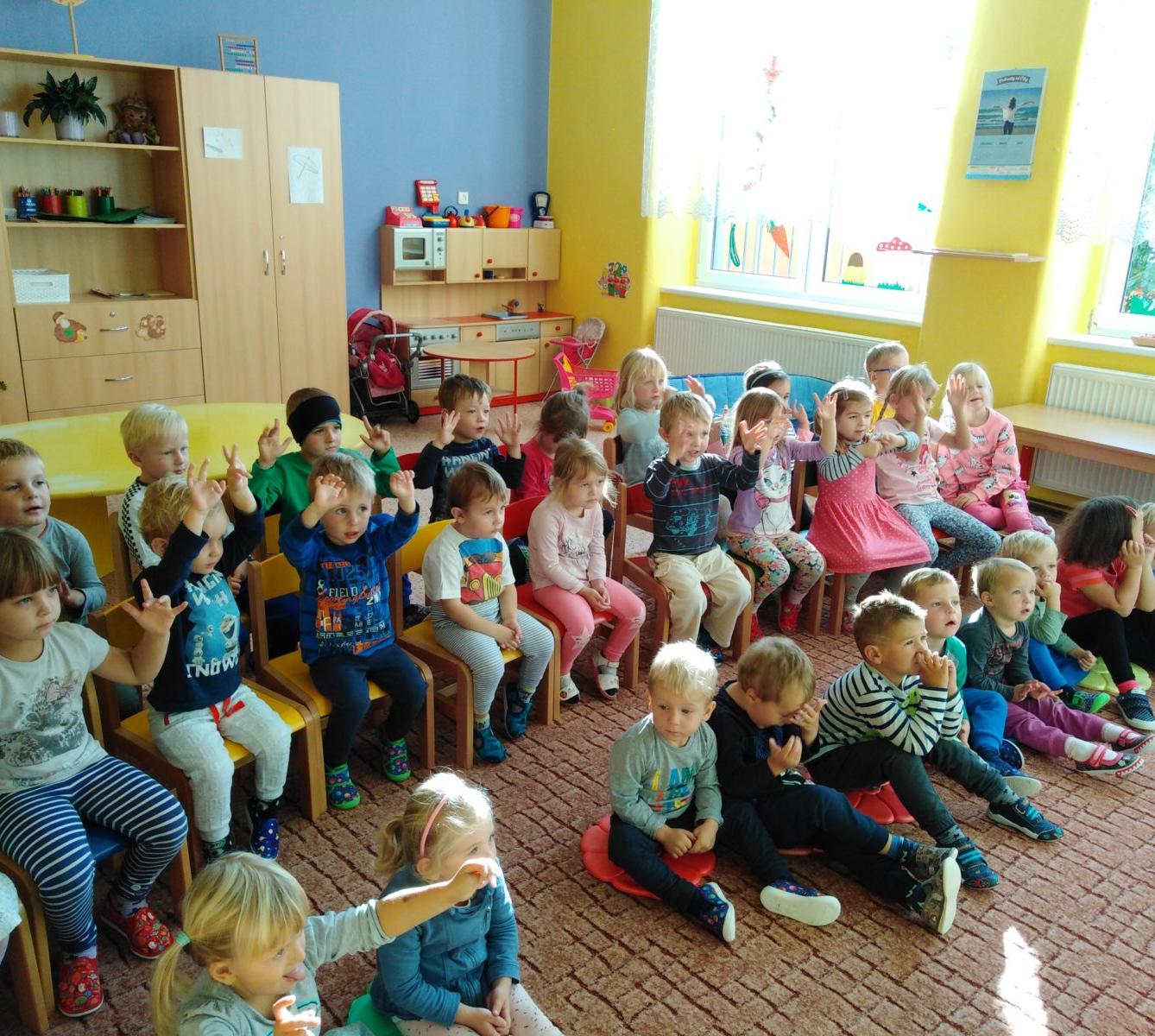 Divadýlko v MŠ: Myšák Pišta - 9