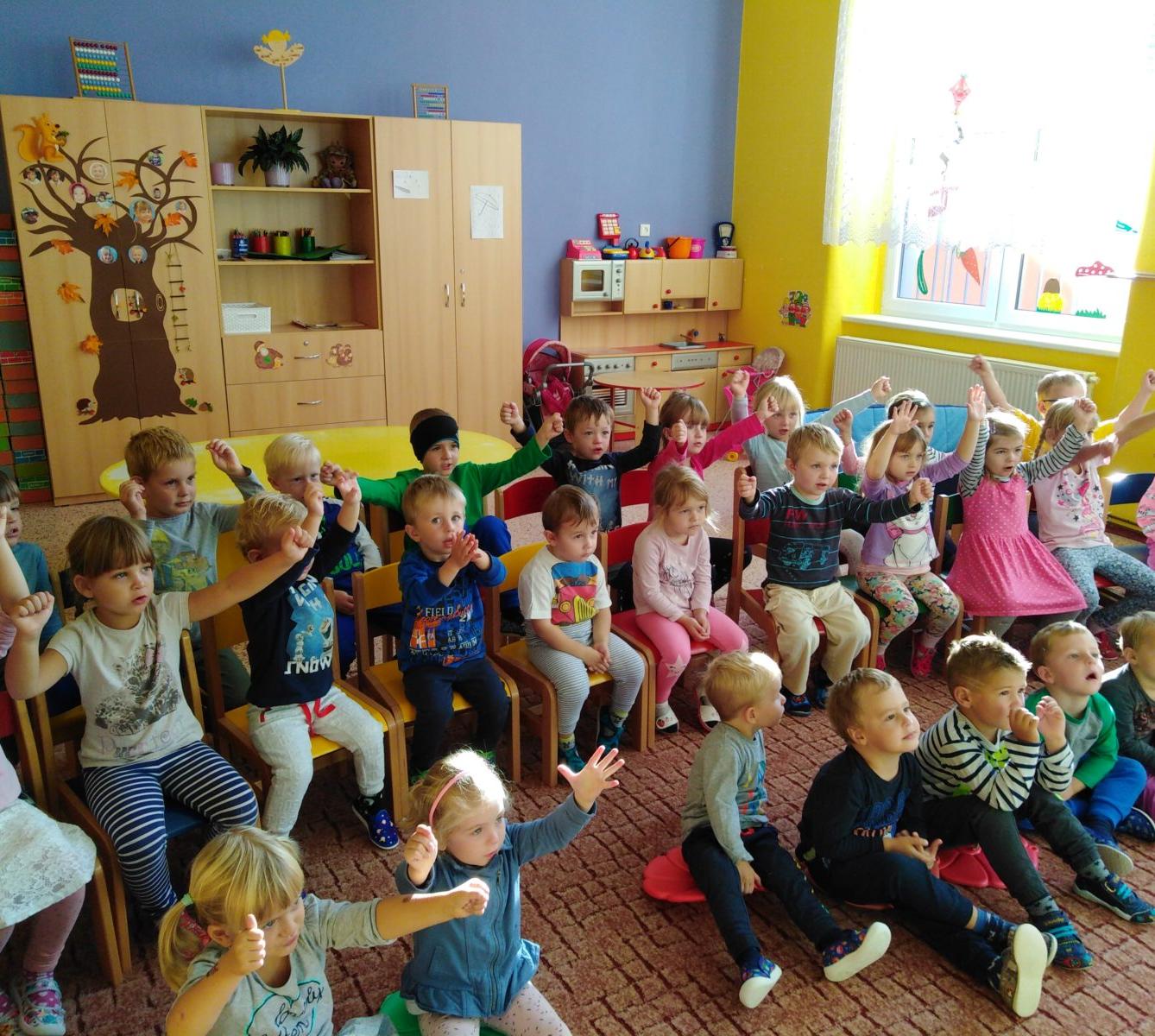 Divadýlko v MŠ: Myšák Pišta - 10