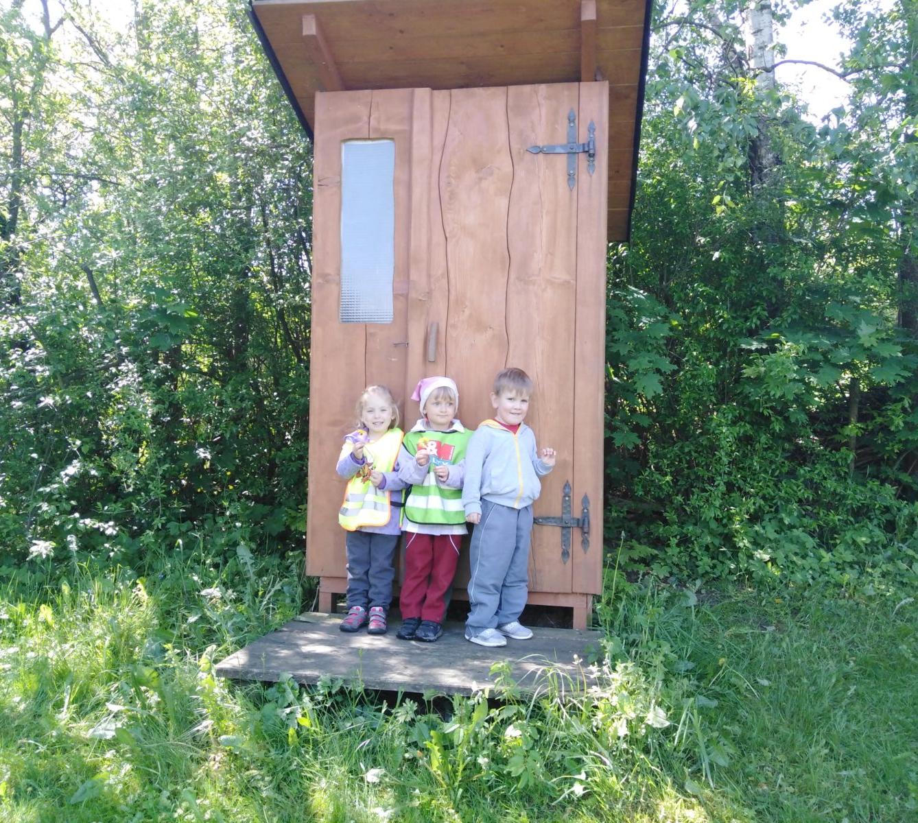 Vycházka za jeleny a návštěva lesní školky - 62