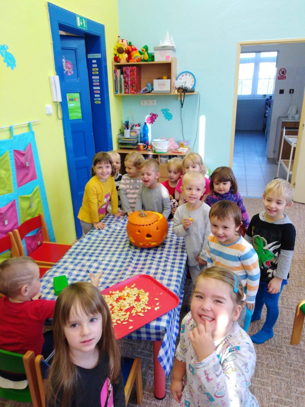 Broučci: "Dýňohrátky" - 41