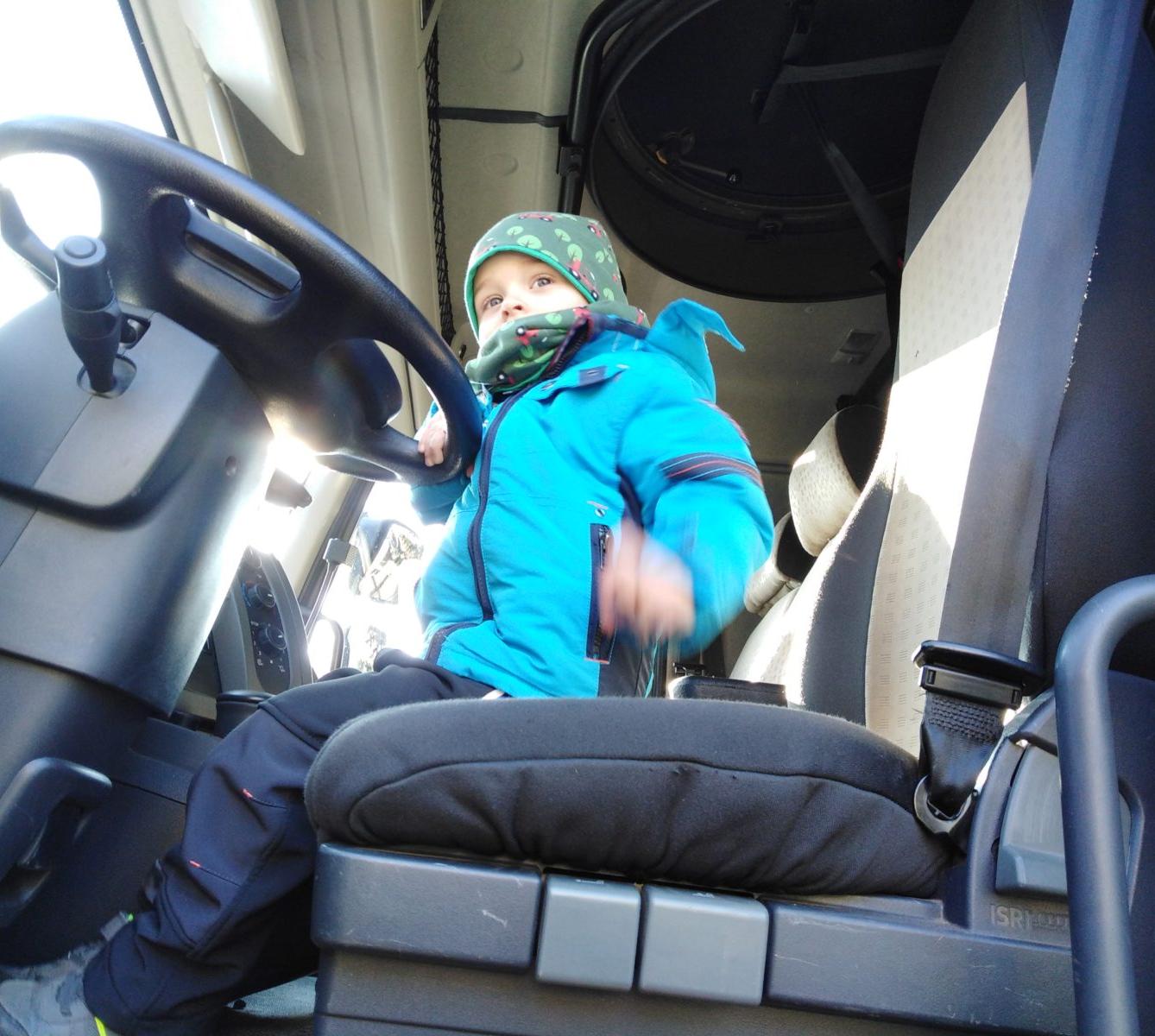 Broučci: návštěva u vojáků - 6