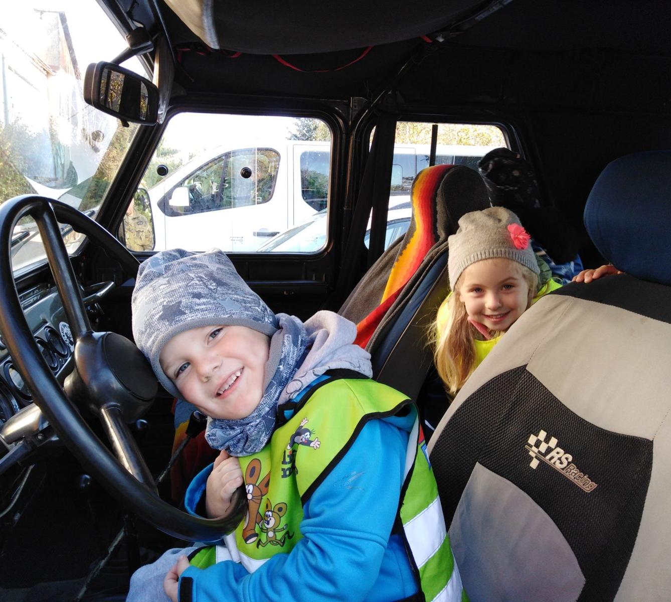 Broučci: návštěva u vojáků - 19