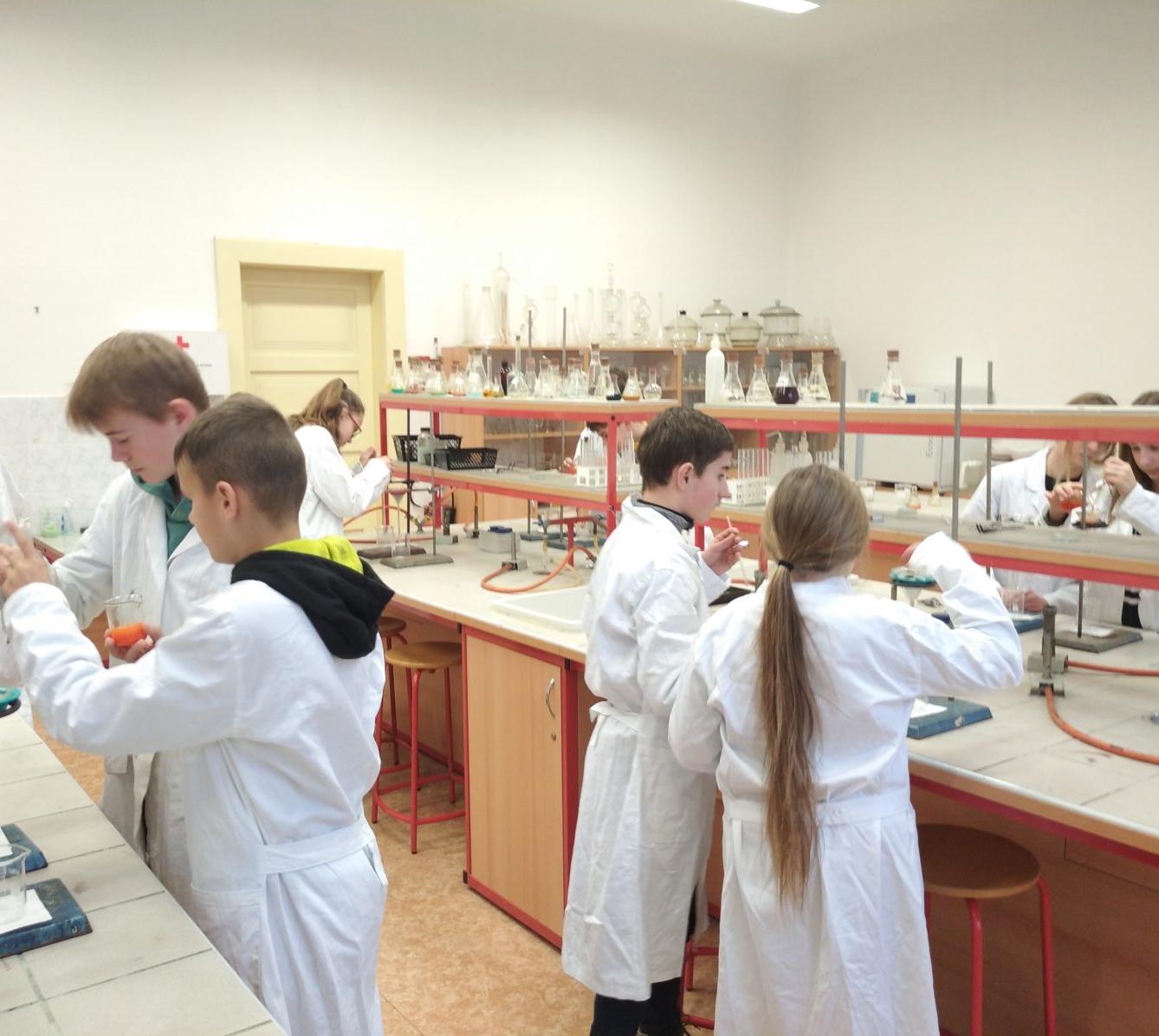 Voda - program na Gymnáziu UO - 1