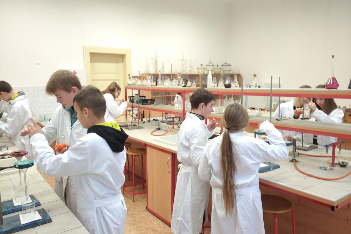 Voda - program na Gymnáziu UO