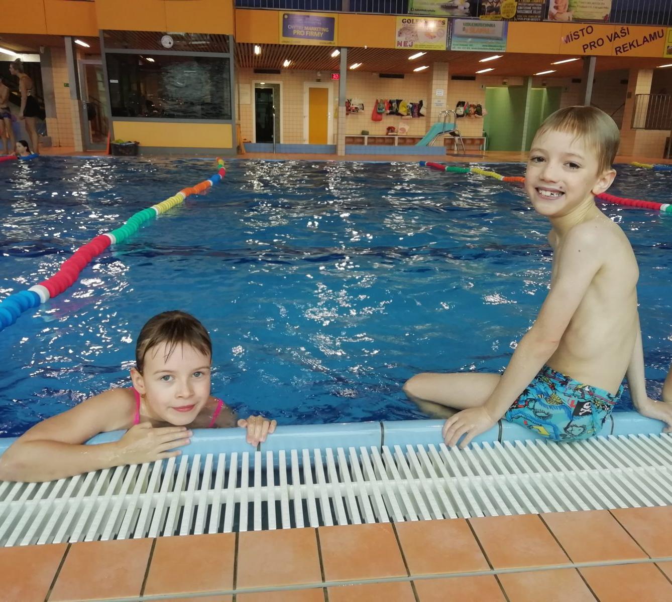 První plavání 1. + 4.A,B třídy - 3