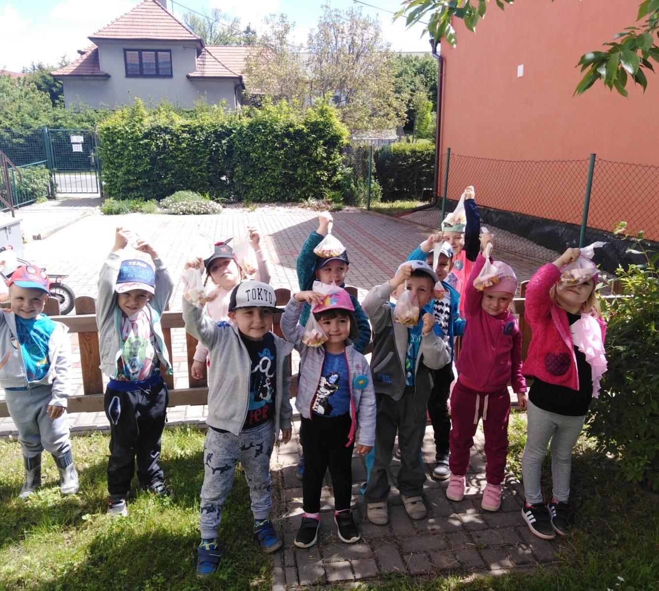 DEN DĚTÍ V MŠ:-) - 132