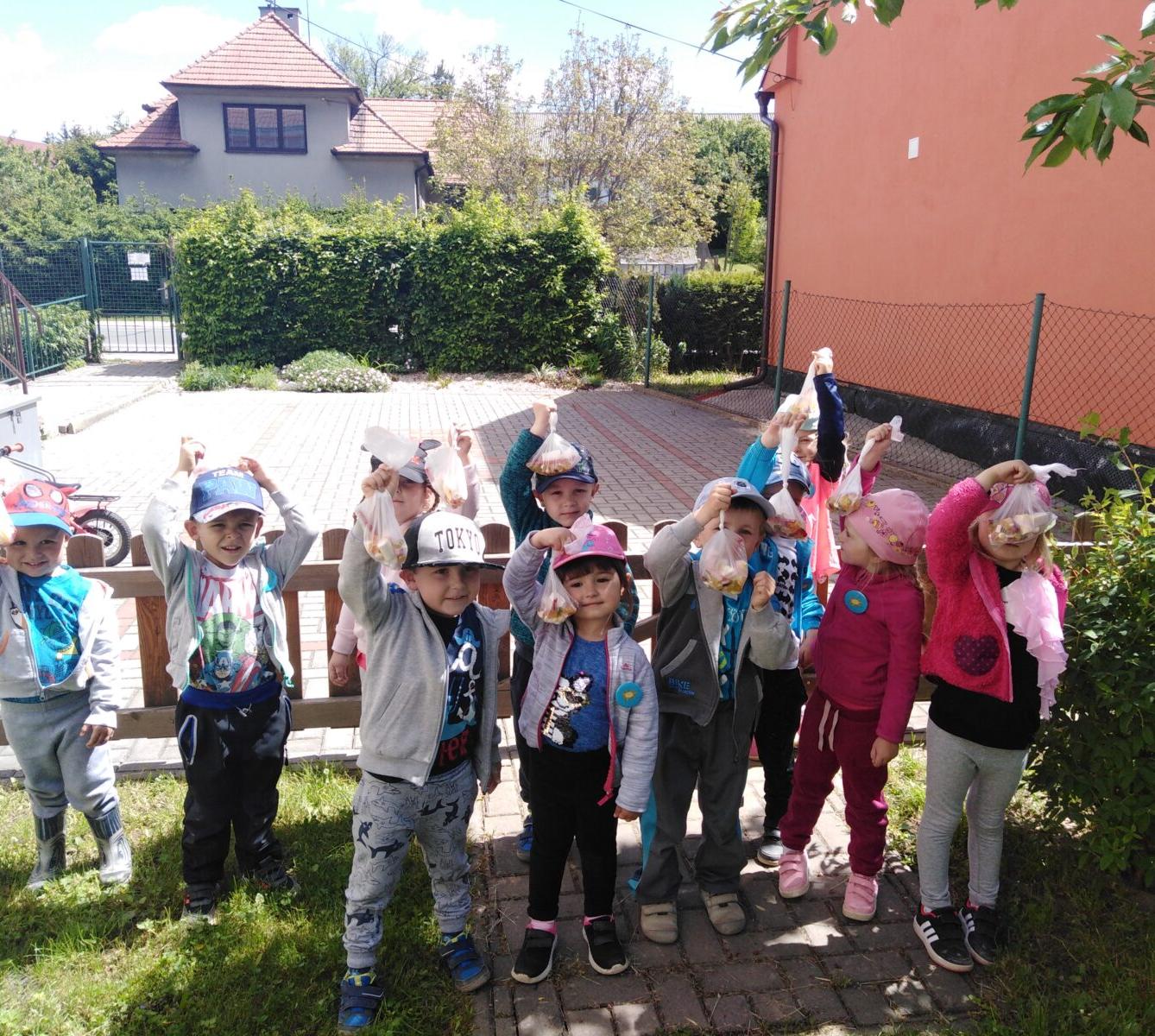 DEN DĚTÍ V MŠ:-) - 133