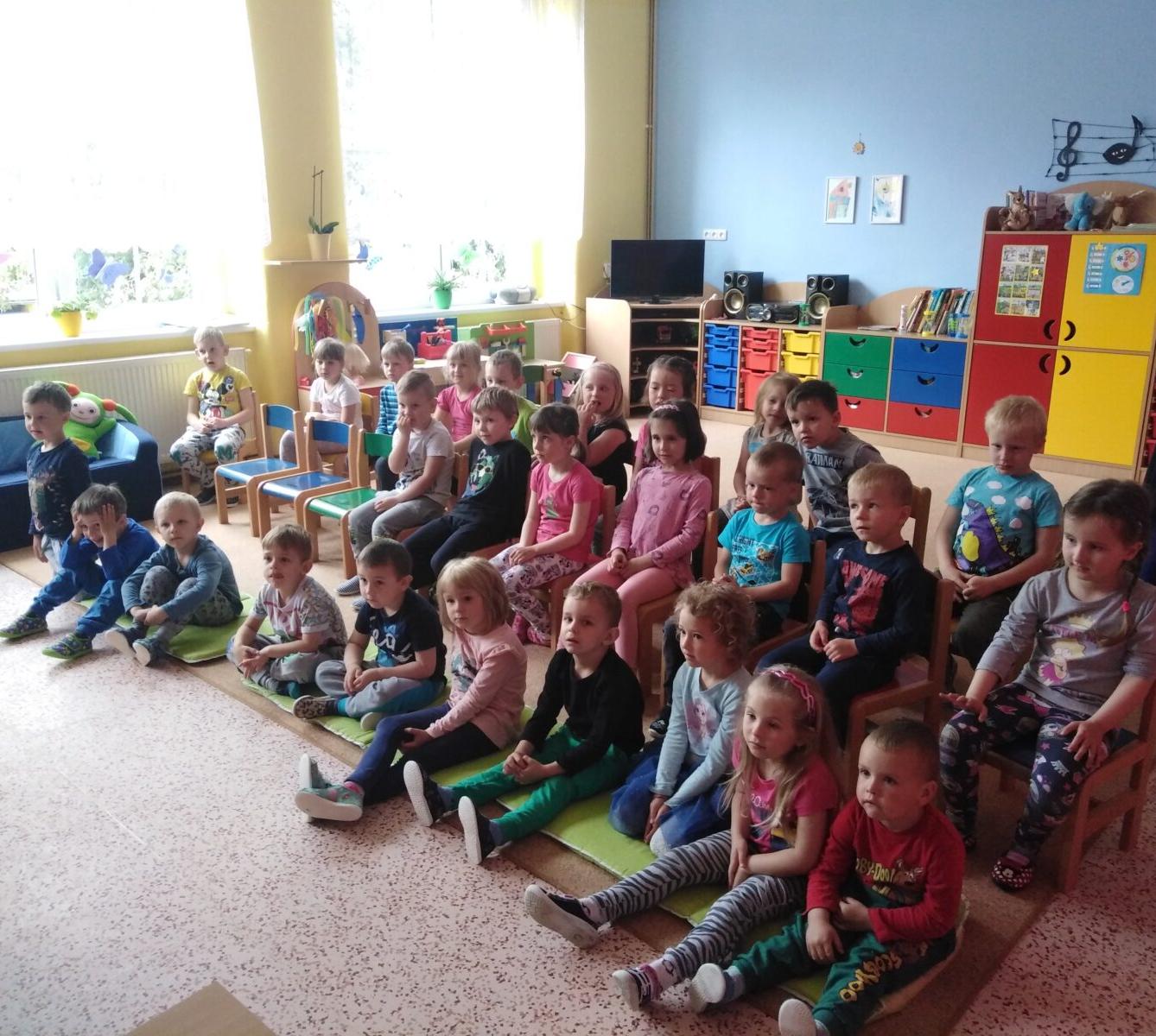 Projektový den v MŠ: "Cesta do Pravěku" - 2