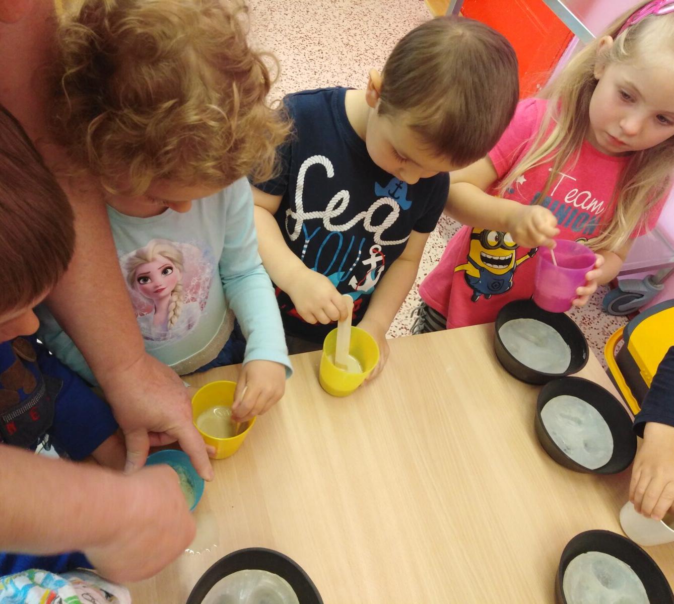 Projektový den v MŠ: "Cesta do Pravěku" - 41