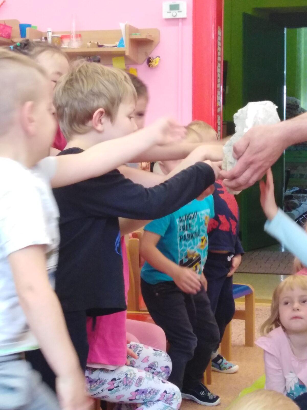 Projektový den v MŠ: "Cesta do Pravěku" - 55