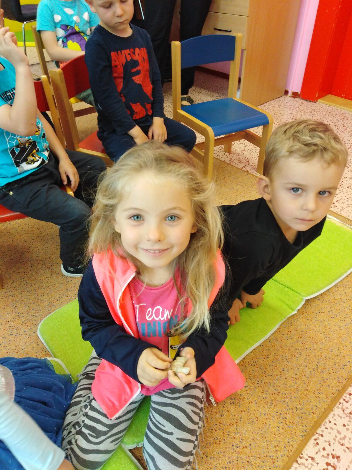 Projektový den v MŠ: "Cesta do Pravěku" - 77