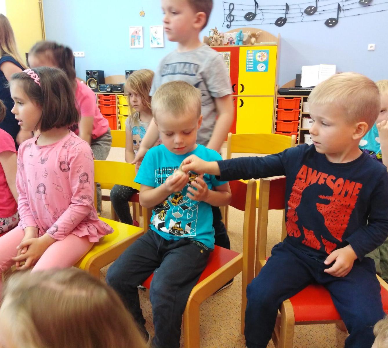 Projektový den v MŠ: "Cesta do Pravěku" - 79