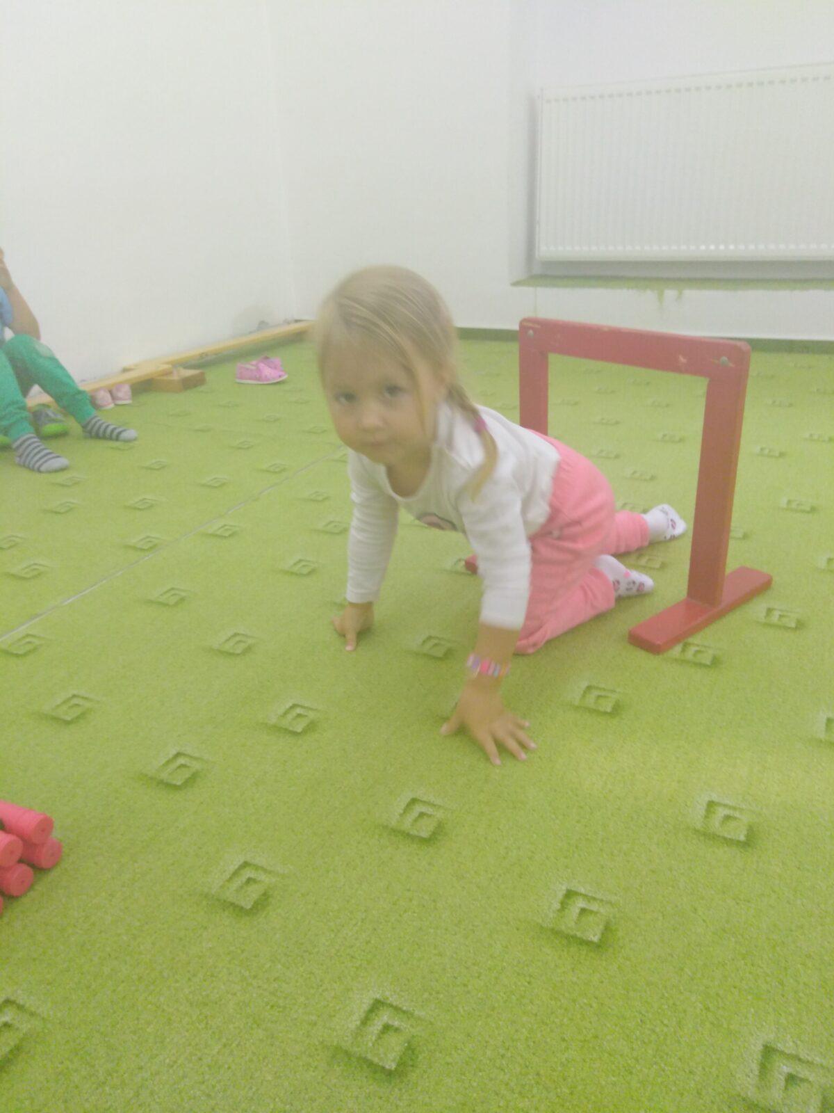 Broučci: "pracujeme a cvičíme" :-) - 33