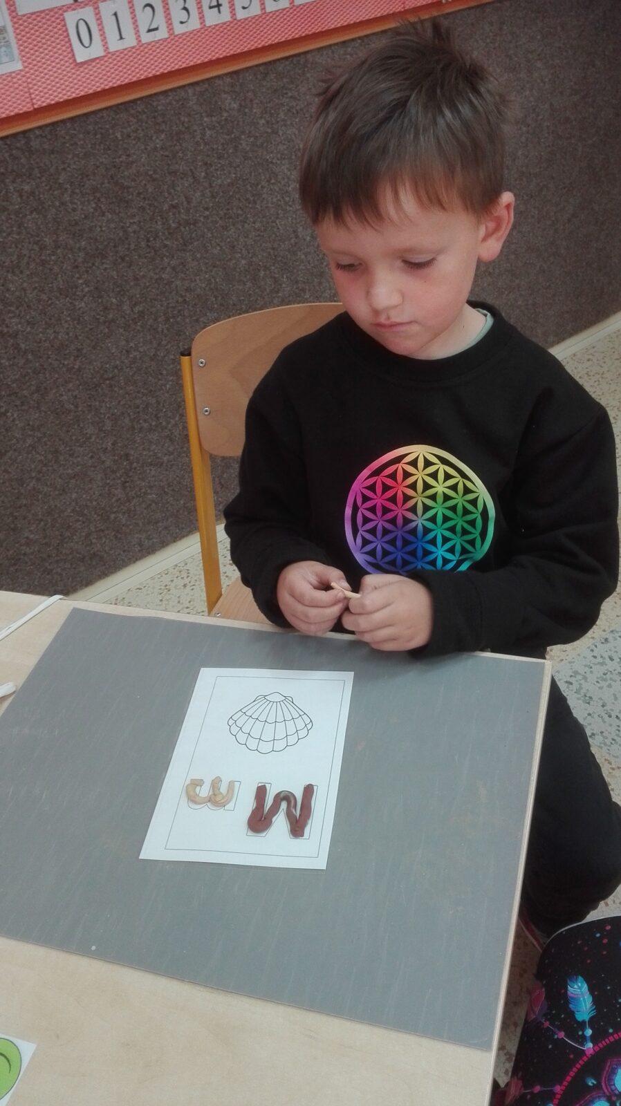 25. 9. Činnosti v 1. třídě - 3