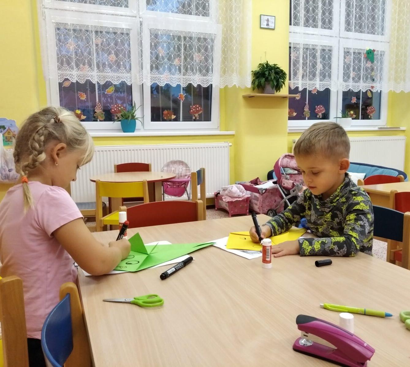 "Vyletěl si pyšný drak" - tvořeníčko, tvoření - 17