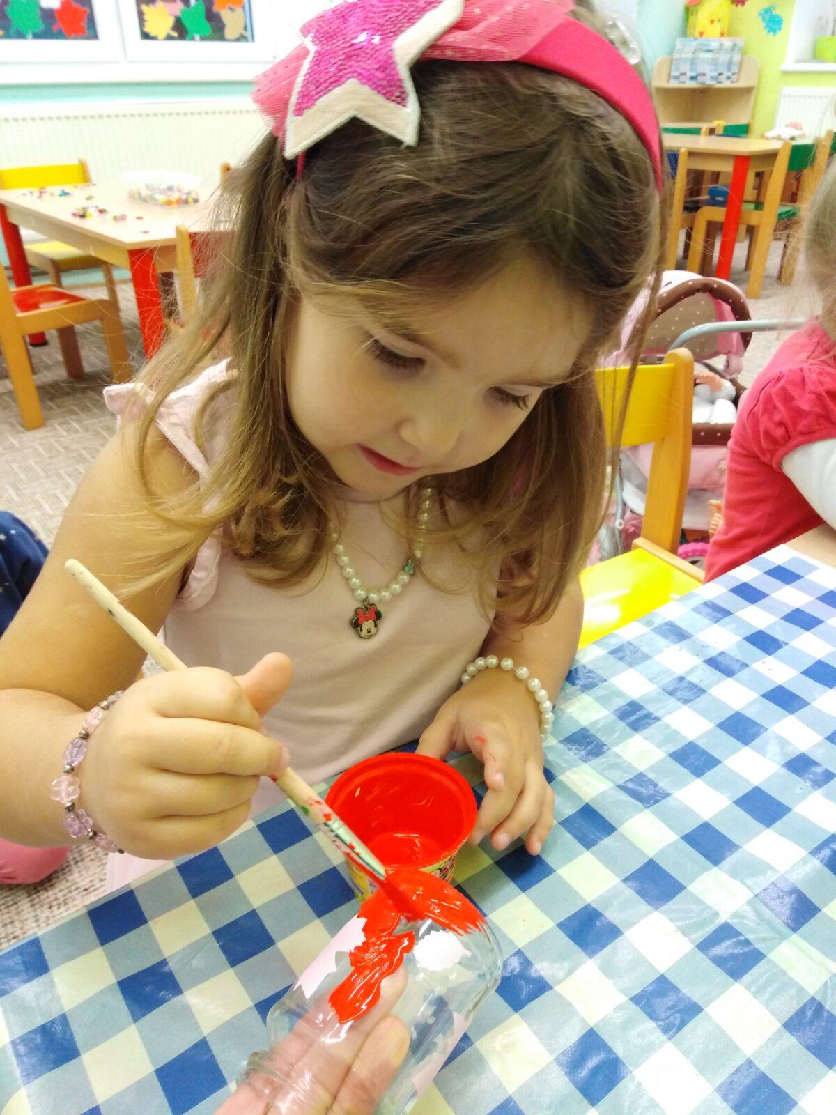 Broučci: "Tvořeníčko, tvoření" - "Listí žloutne, poletuje" - 3