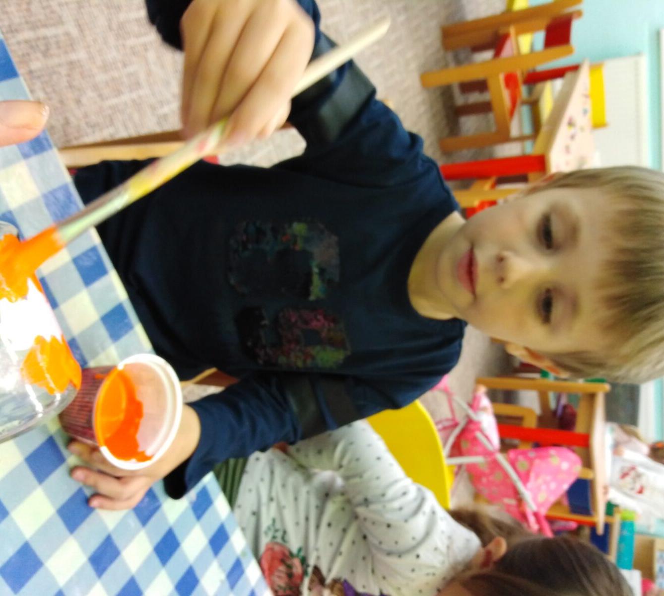 Broučci: "Tvořeníčko, tvoření" - "Listí žloutne, poletuje" - 8