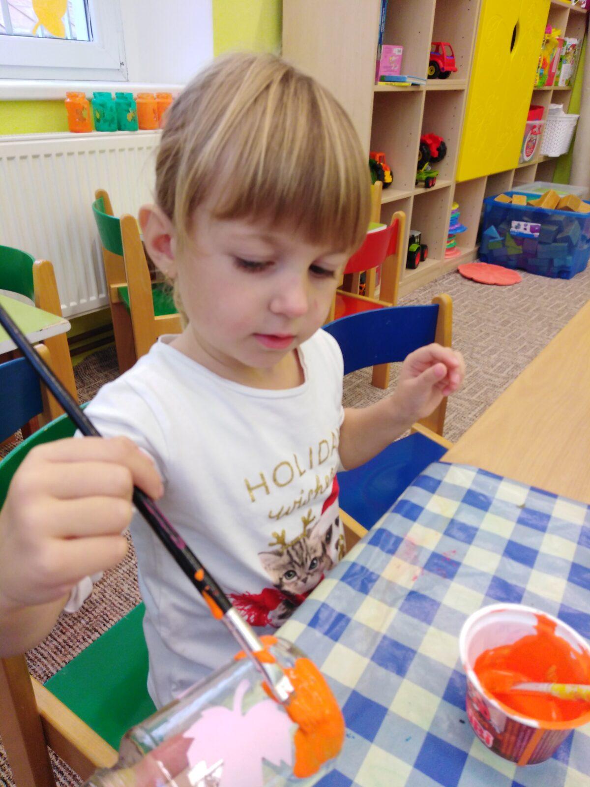 Broučci: "Tvořeníčko, tvoření" - "Listí žloutne, poletuje" - 19