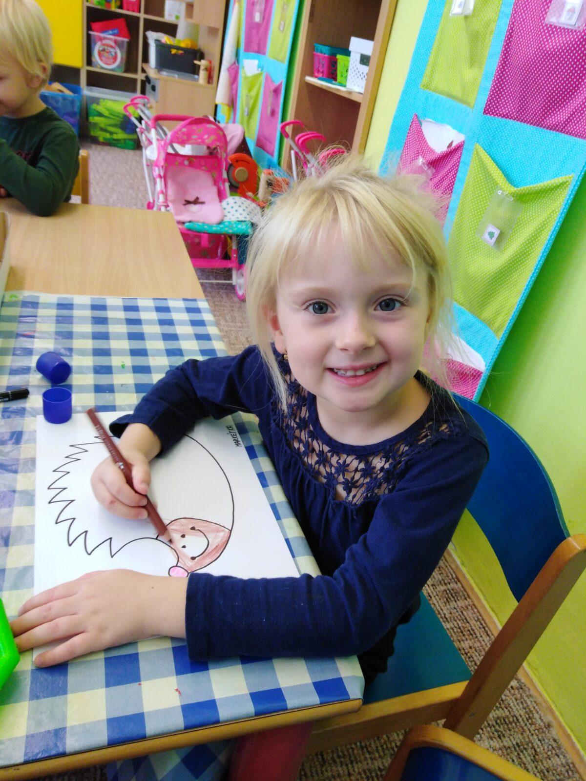 Broučci: "Tvořeníčko, tvoření" - "Listí žloutne, poletuje" - 34