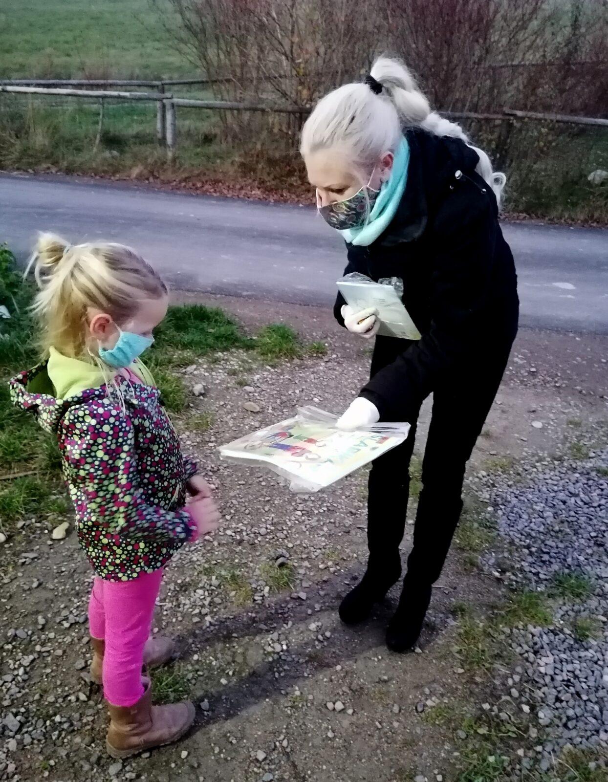 6. 11. Slavnostní předávání Slabikářů - 32