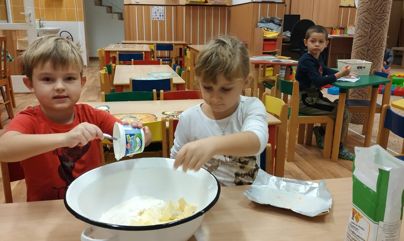 Pečení svatomartinských rohlíčků - 3