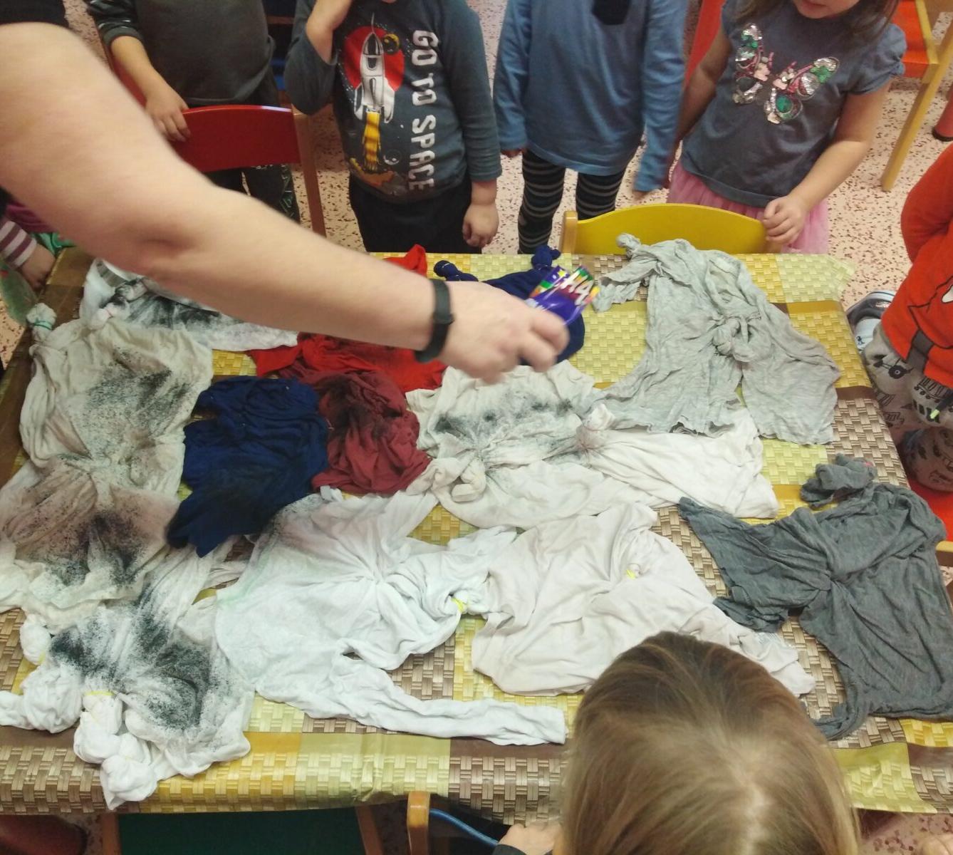 Výroba čertovských trik :-) - 14