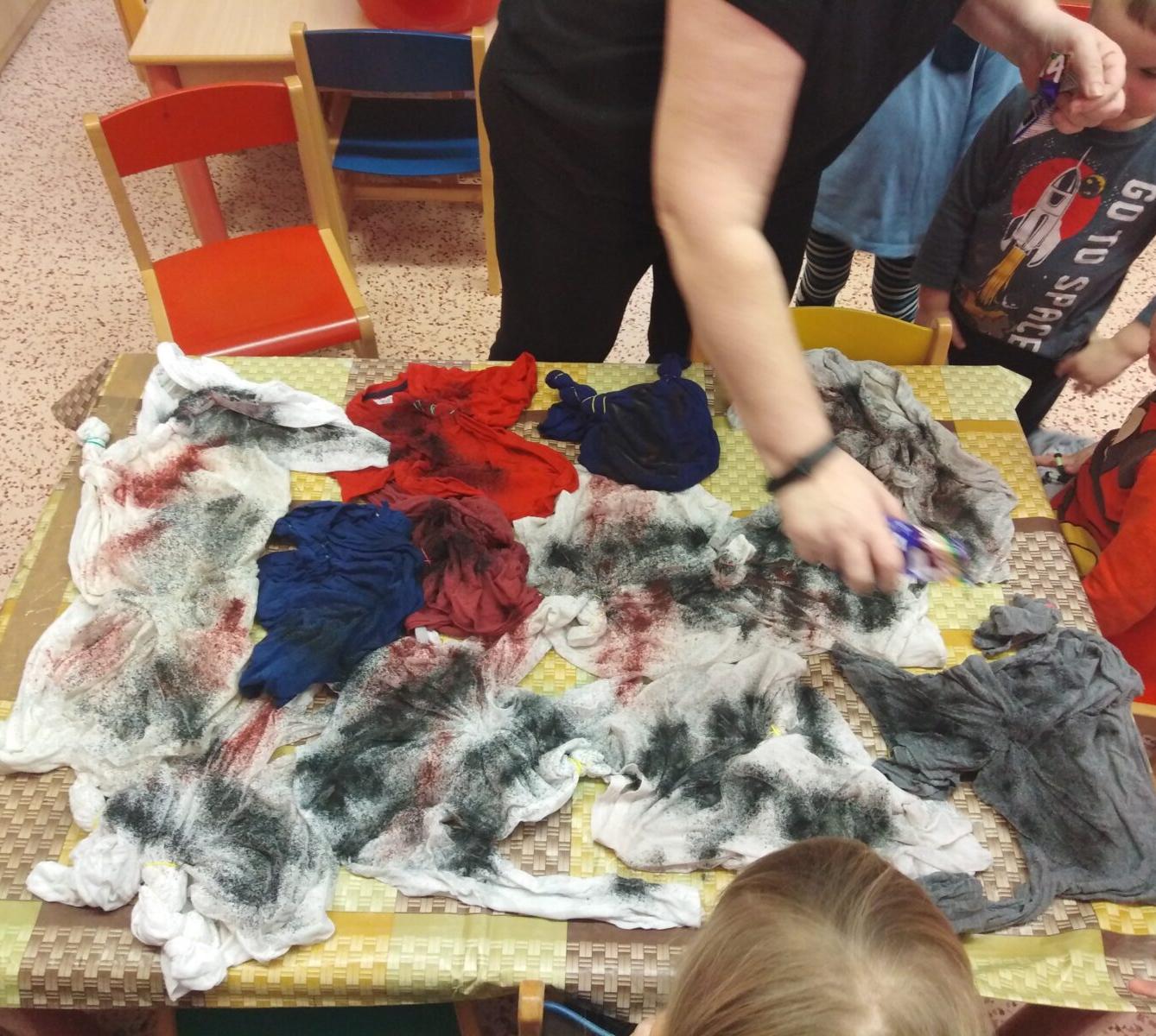 Výroba čertovských trik :-) - 17