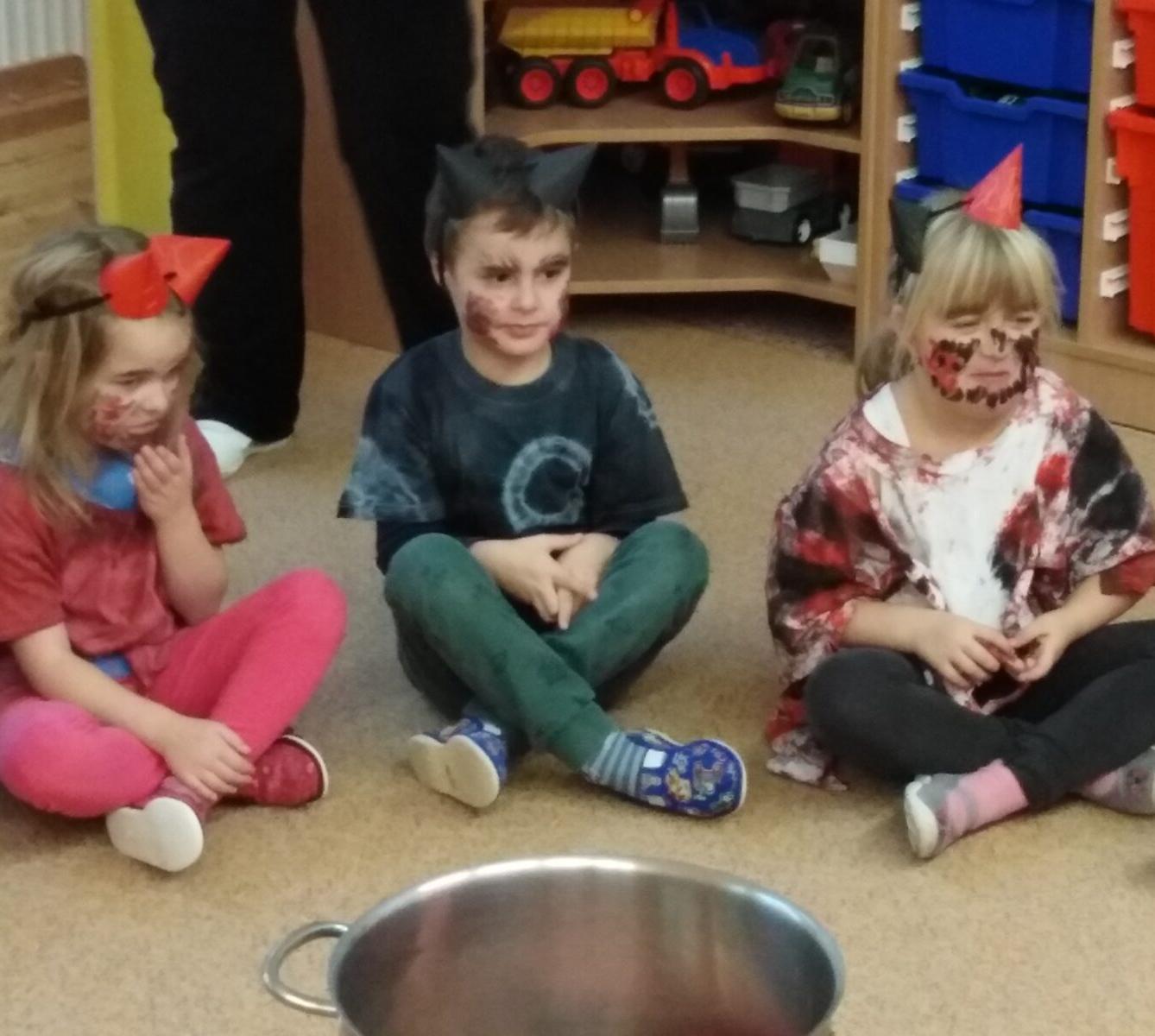 Návštěva ČERTA, MIKULÁŠE A ANDÍLKA v MŠ - 21