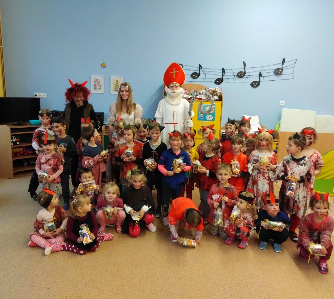 Návštěva ČERTA, MIKULÁŠE A ANDÍLKA v MŠ - 61