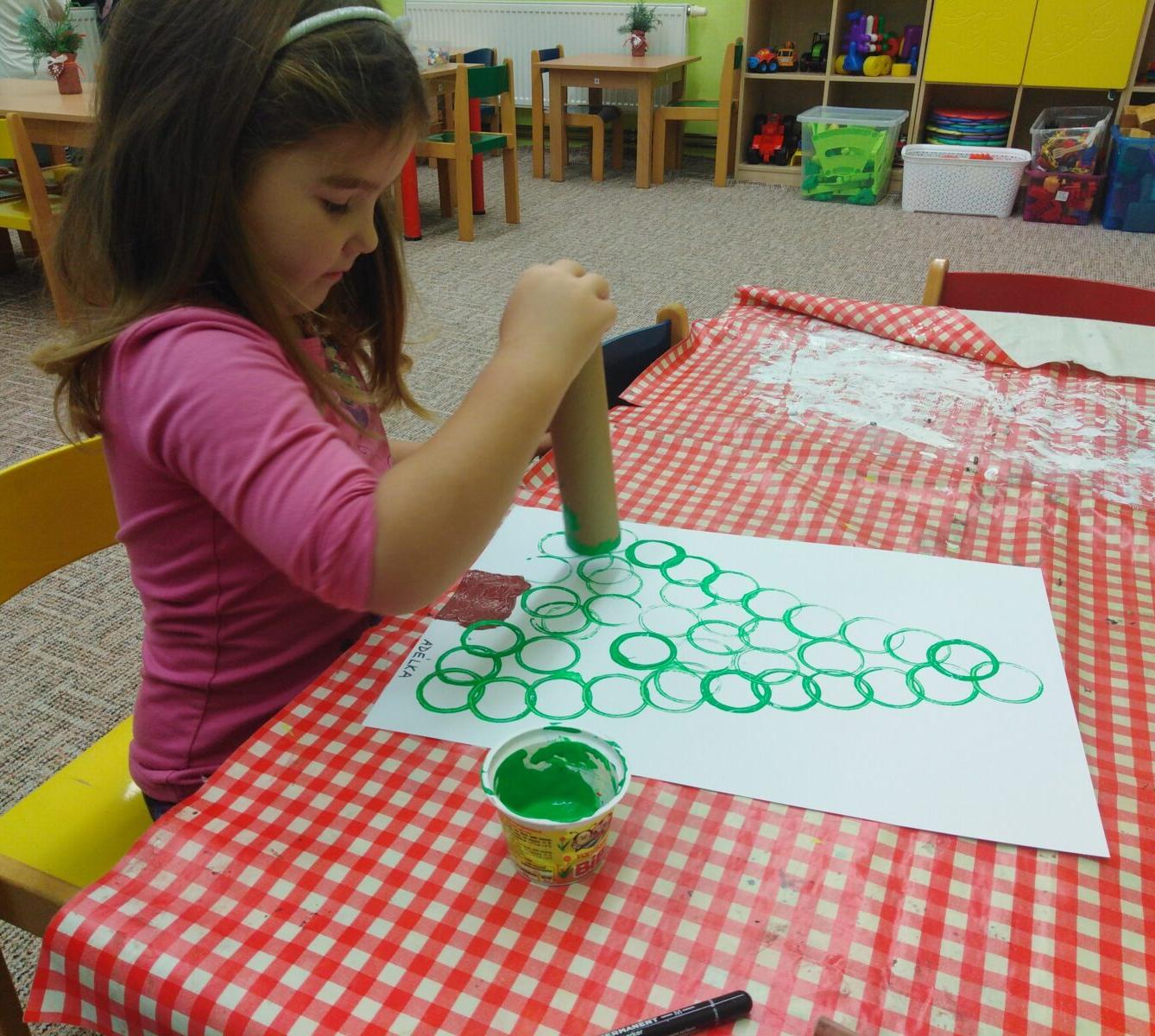 Broučci: Tvořeníčko, tvoření: "Odkud jsi vánoční stromečku?" - 1