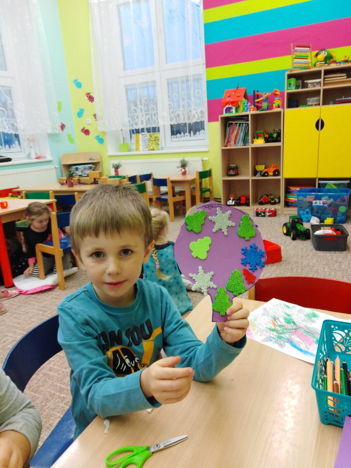 Broučci: Tvořeníčko, tvoření: "Odkud jsi vánoční stromečku?" - 41