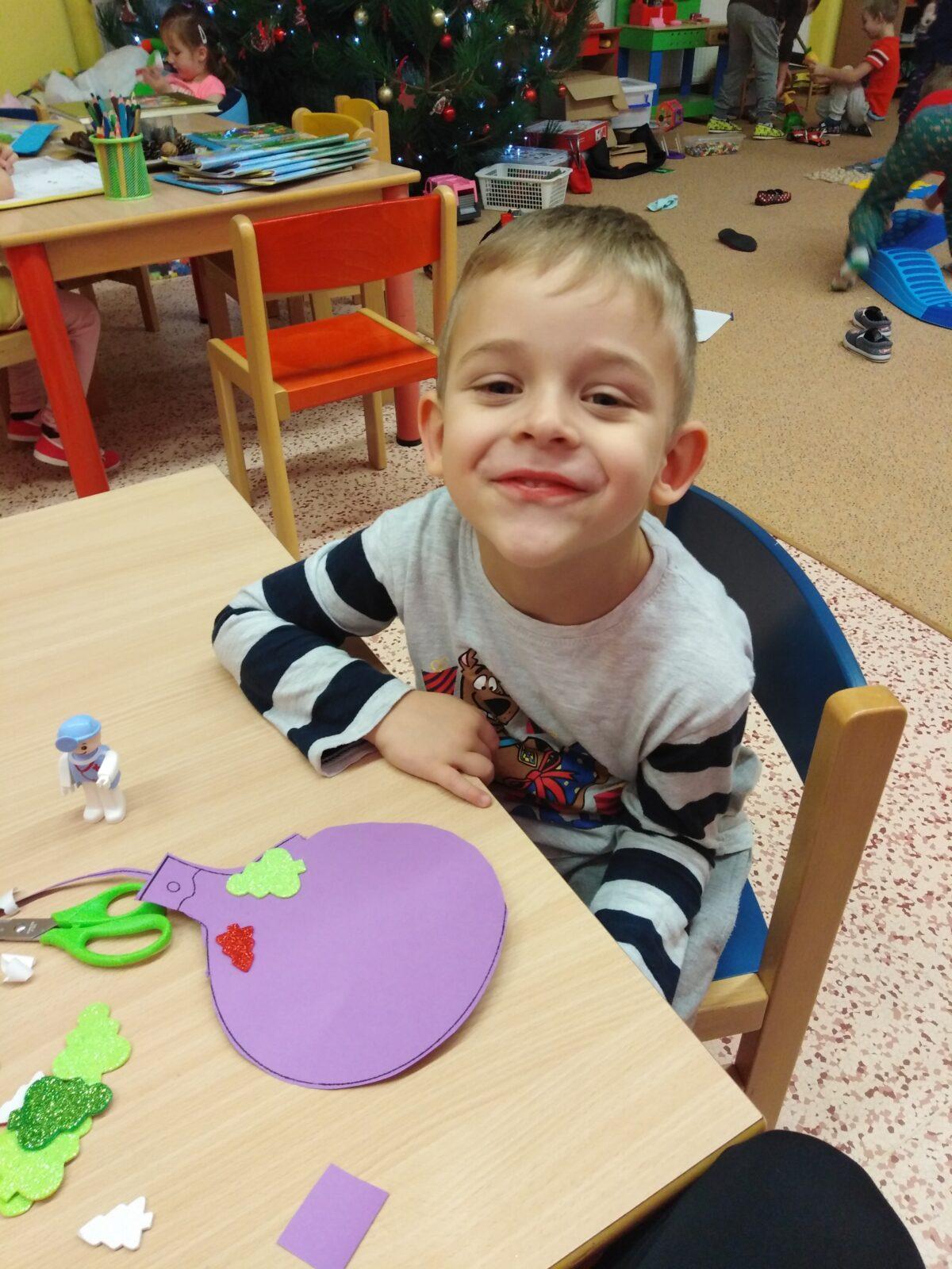 Broučci: Tvořeníčko, tvoření: "Odkud jsi vánoční stromečku?" - 44