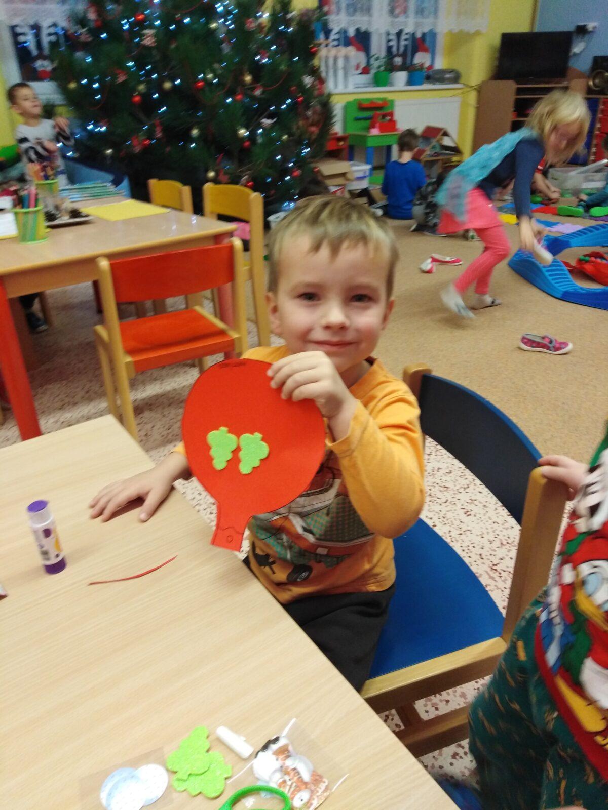 Broučci: Tvořeníčko, tvoření: "Odkud jsi vánoční stromečku?" - 49