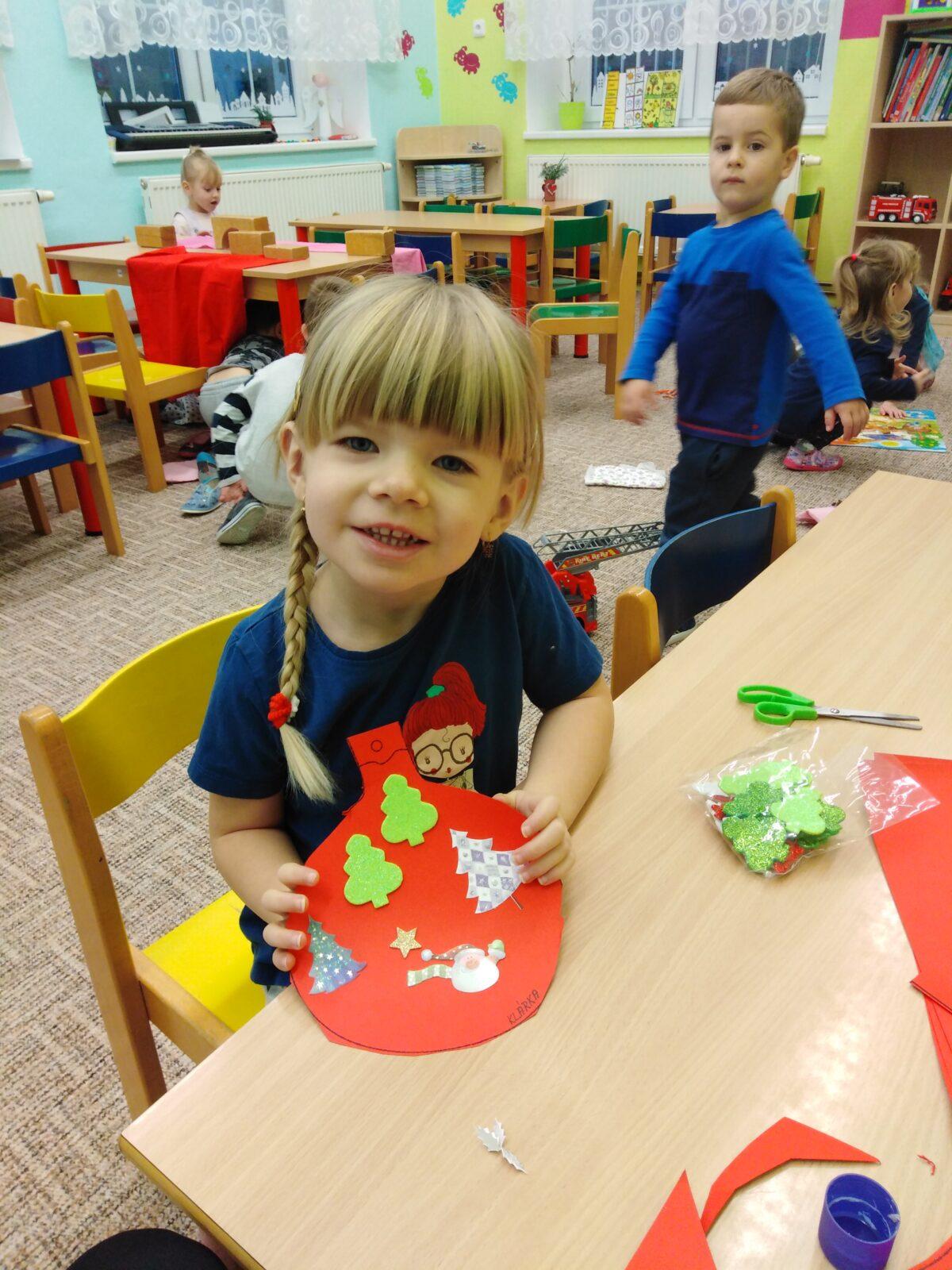 Broučci: Tvořeníčko, tvoření: "Odkud jsi vánoční stromečku?" - 53