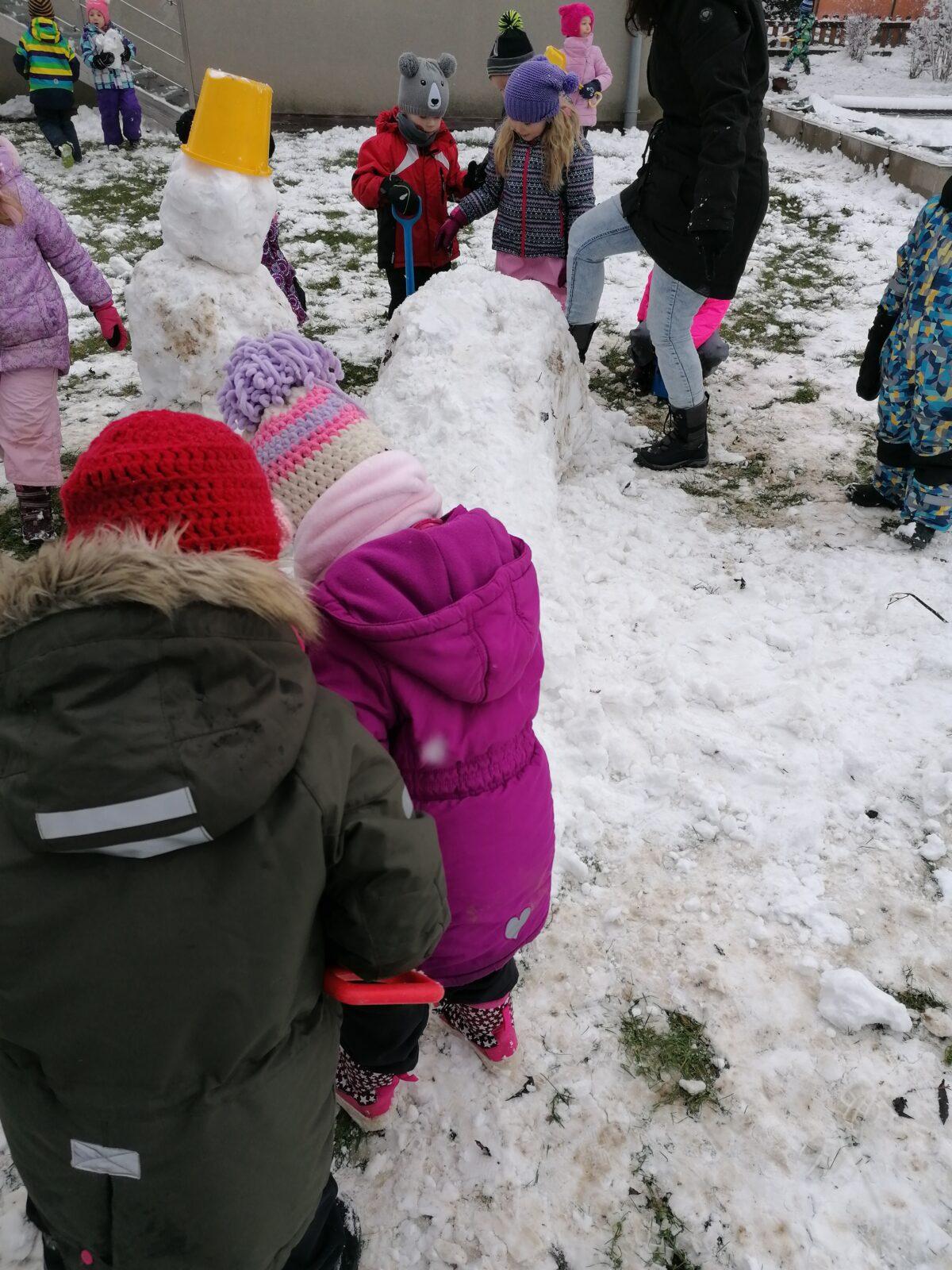 Konečně sníh!! užíváme si ho ze všech sil:-) - 18