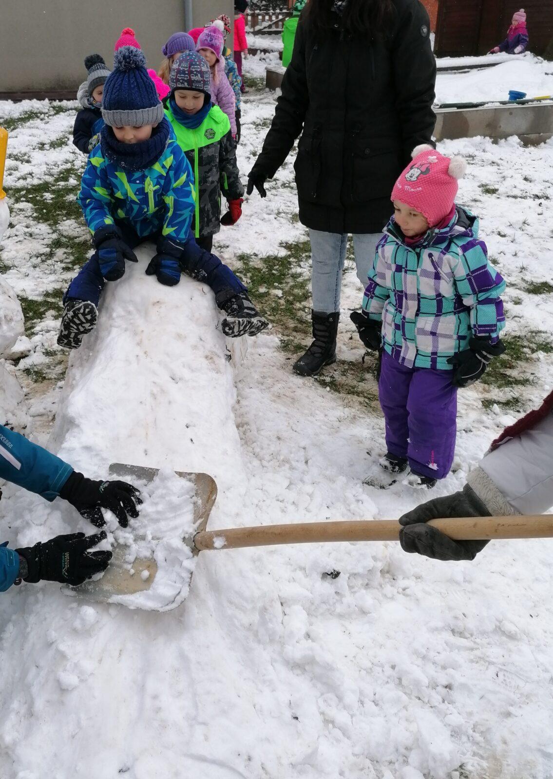 Konečně sníh!! užíváme si ho ze všech sil:-) - 28