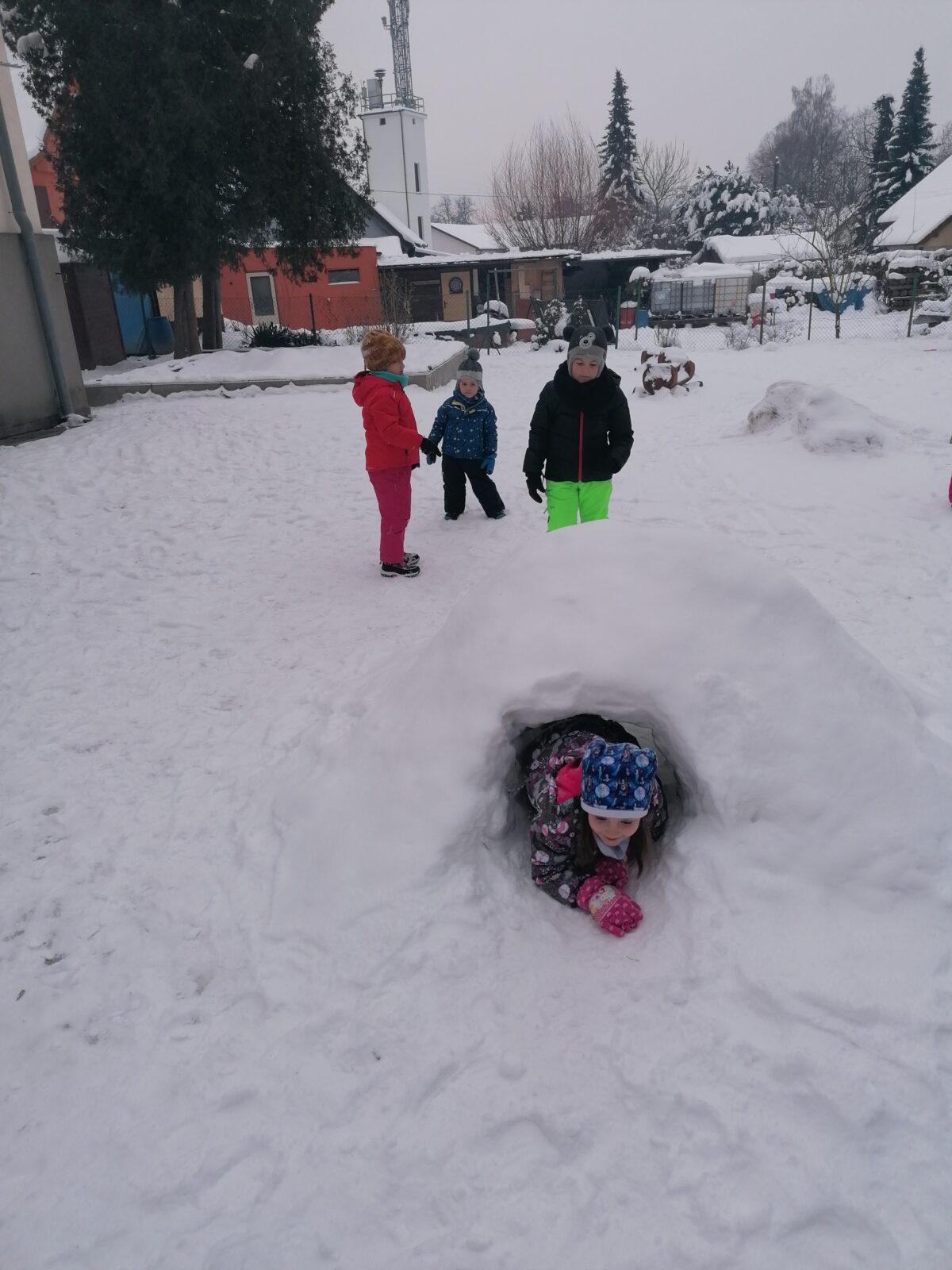 ZIMNÍ OLYMPIJSKÉ HRY V MŠ II. (první disciplíny) - 24