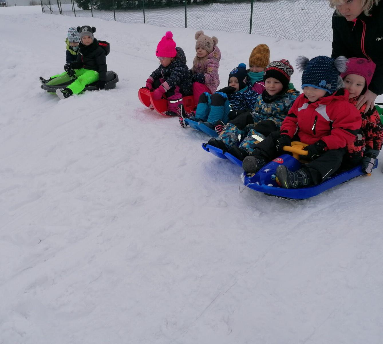 ZIMNÍ OLYMPIJSKÉ HRY V MŠ III. (závody "bobů" a "spřežení" :-)) - 39