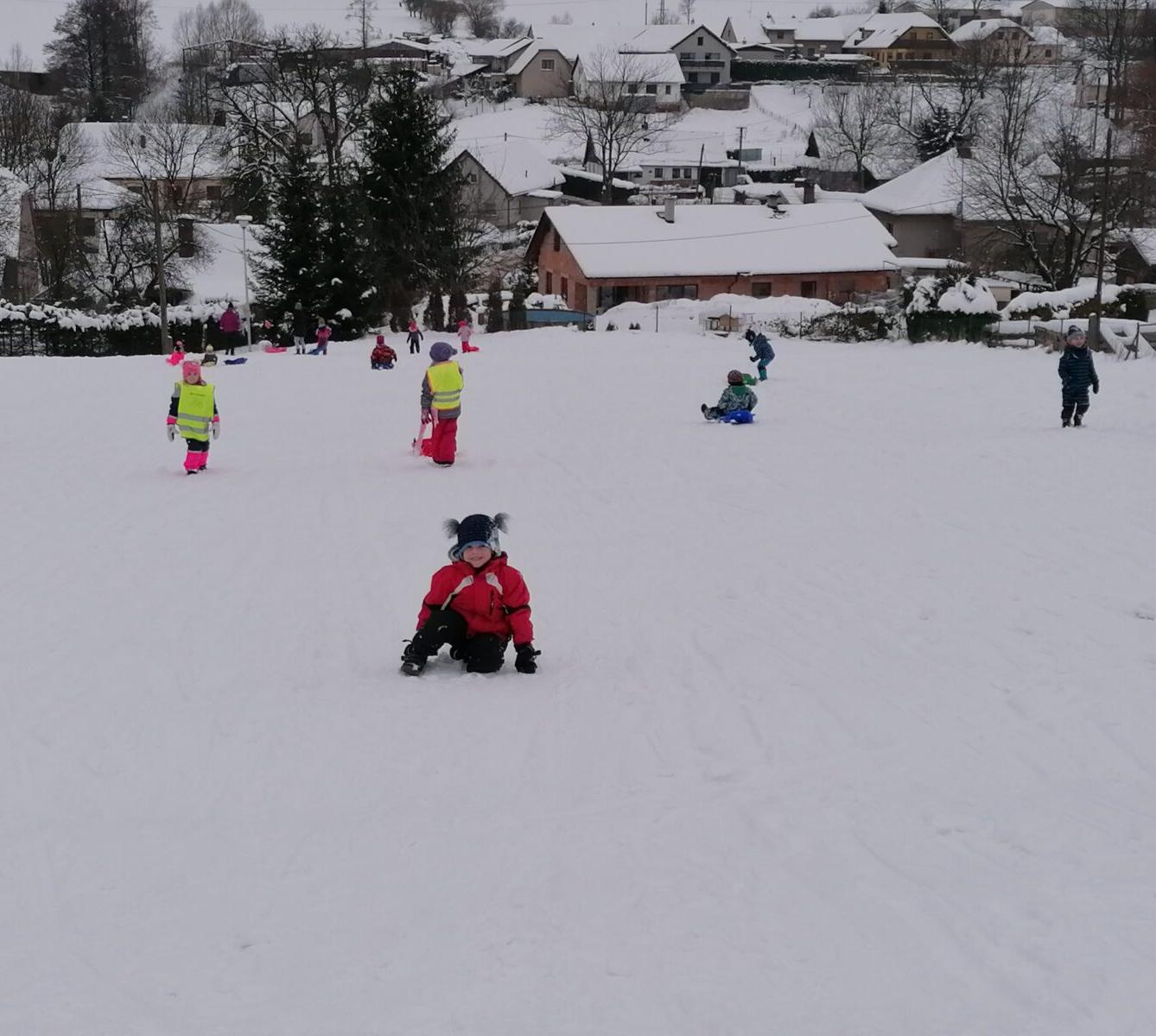 ZIMNÍ OLYMPIJSKÉ HRY V MŠ III. (závody "bobů" a "spřežení" :-)) - 44