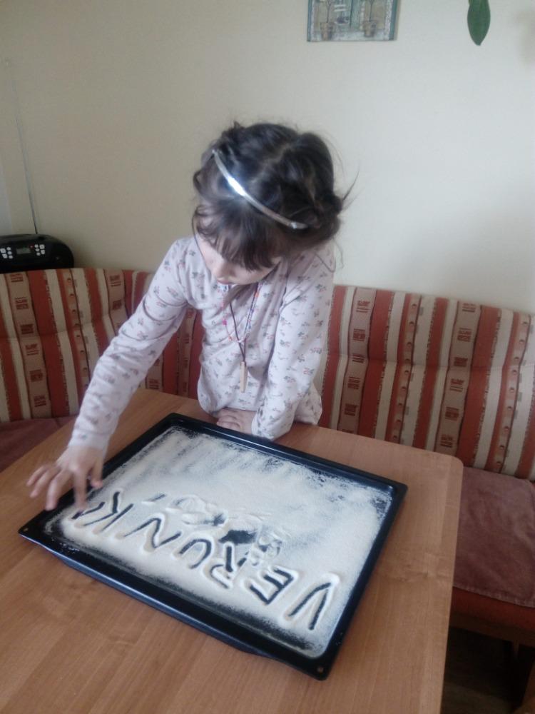 Distanční výuka v MŠ Kamarád ("Těšíme se k zápisu") :-) - 18