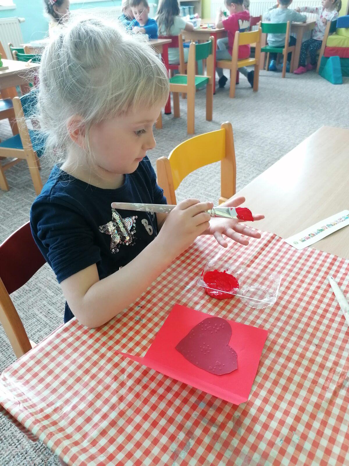 Vyrábíme přáníčko pro maminky:-) - 22