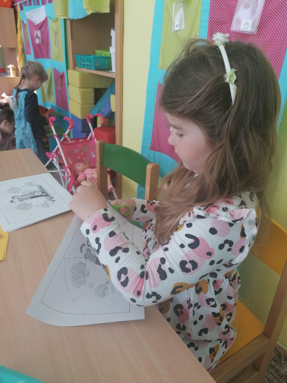 Broučci: "tvoříme" - Rodina - 9