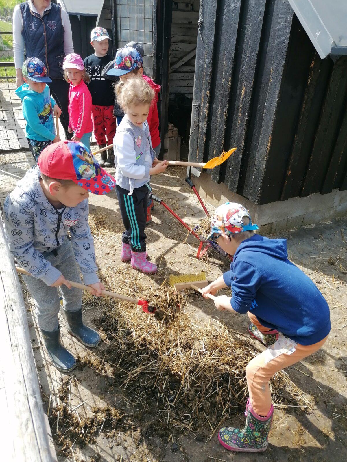 Sláva, nazdar výletu:-) (Babiččin statek - Líšnice) I. část - 95