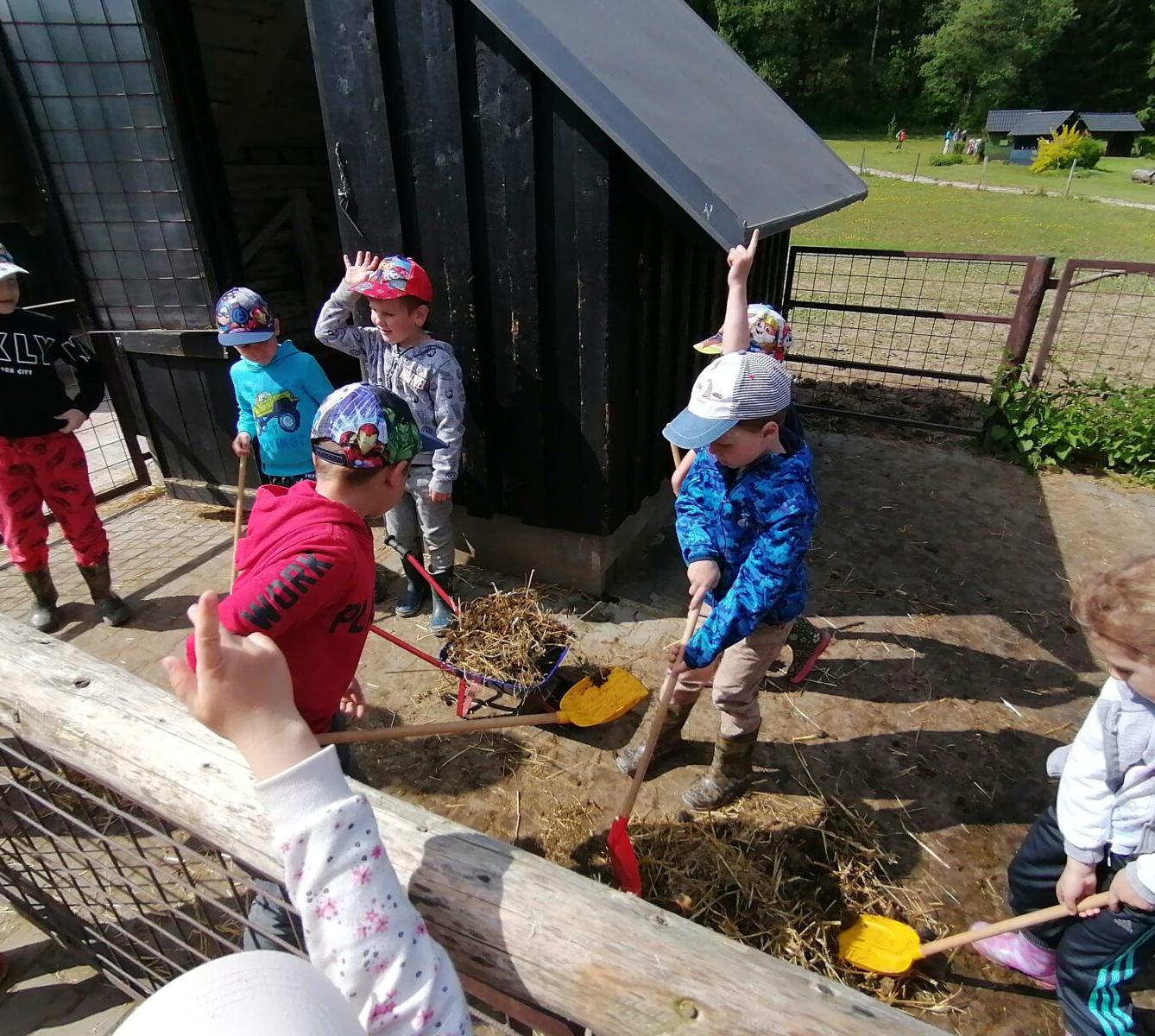 Sláva, nazdar výletu:-) (Babiččin statek - Líšnice) I. část - 100