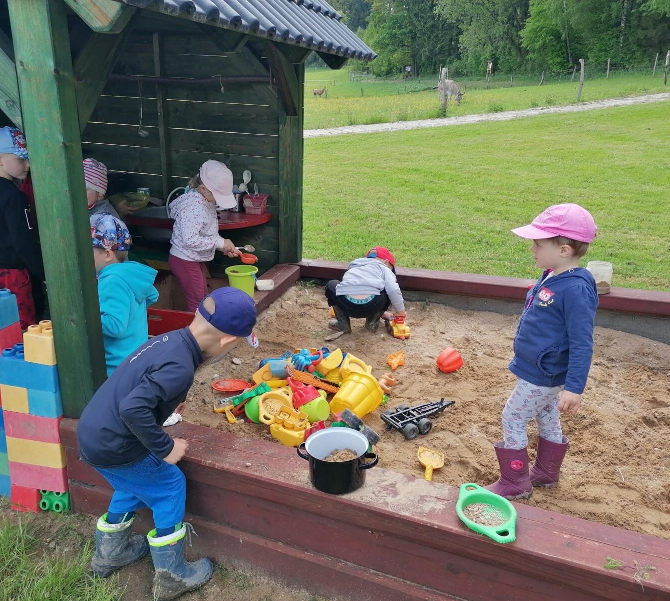 Sláva, nazdar výletu:-) (Babiččin statek - Líšnice) I. část - 150