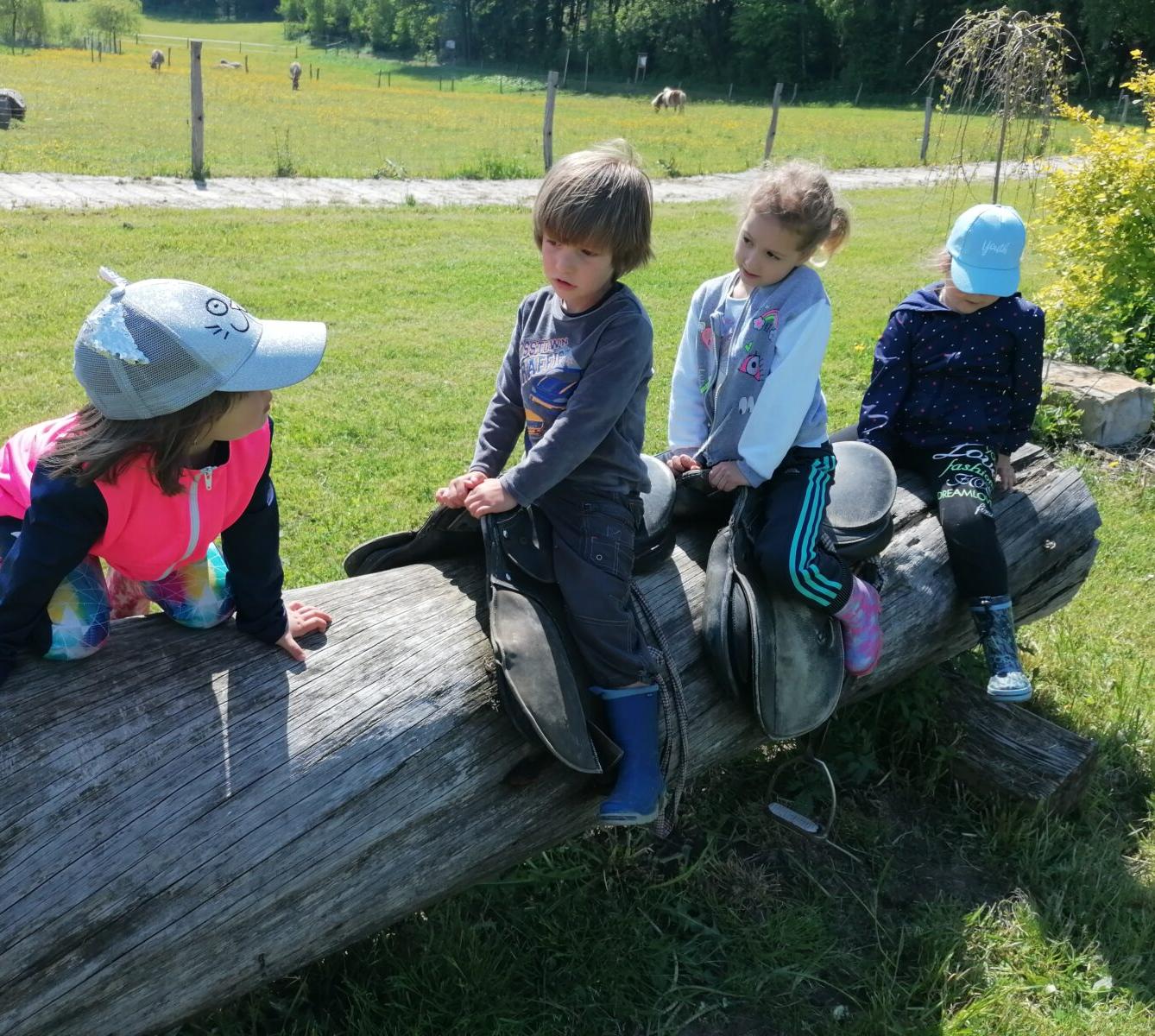 Sláva, nazdar výletu:-) (Babiččin statek - Líšnice) I. část - 158