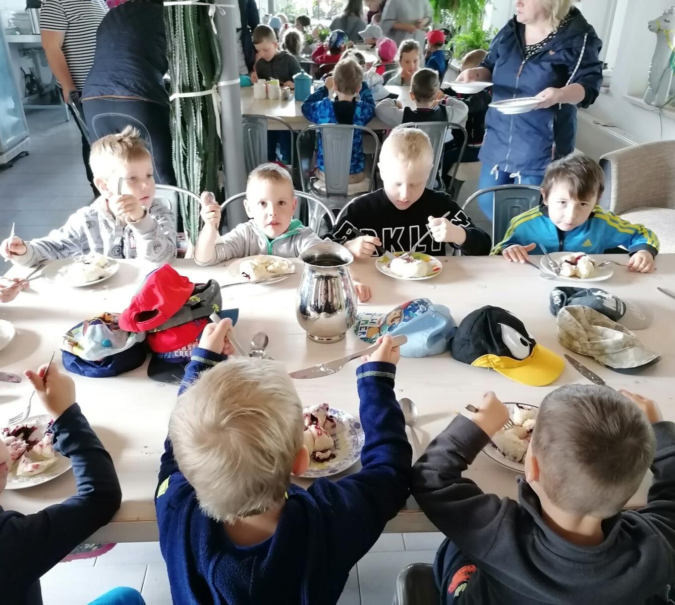 Sláva, nazdar výletu! (Babiččin statek - Líšnice) II. část - 7