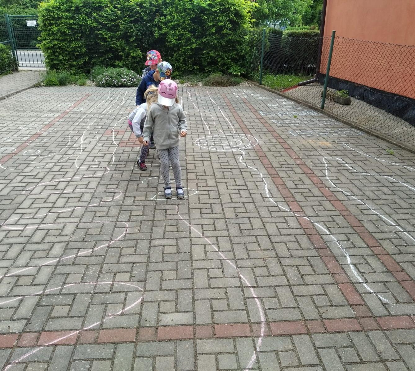 Broučci-autíčková školka, broučci+sovičky-kolojízda - 53