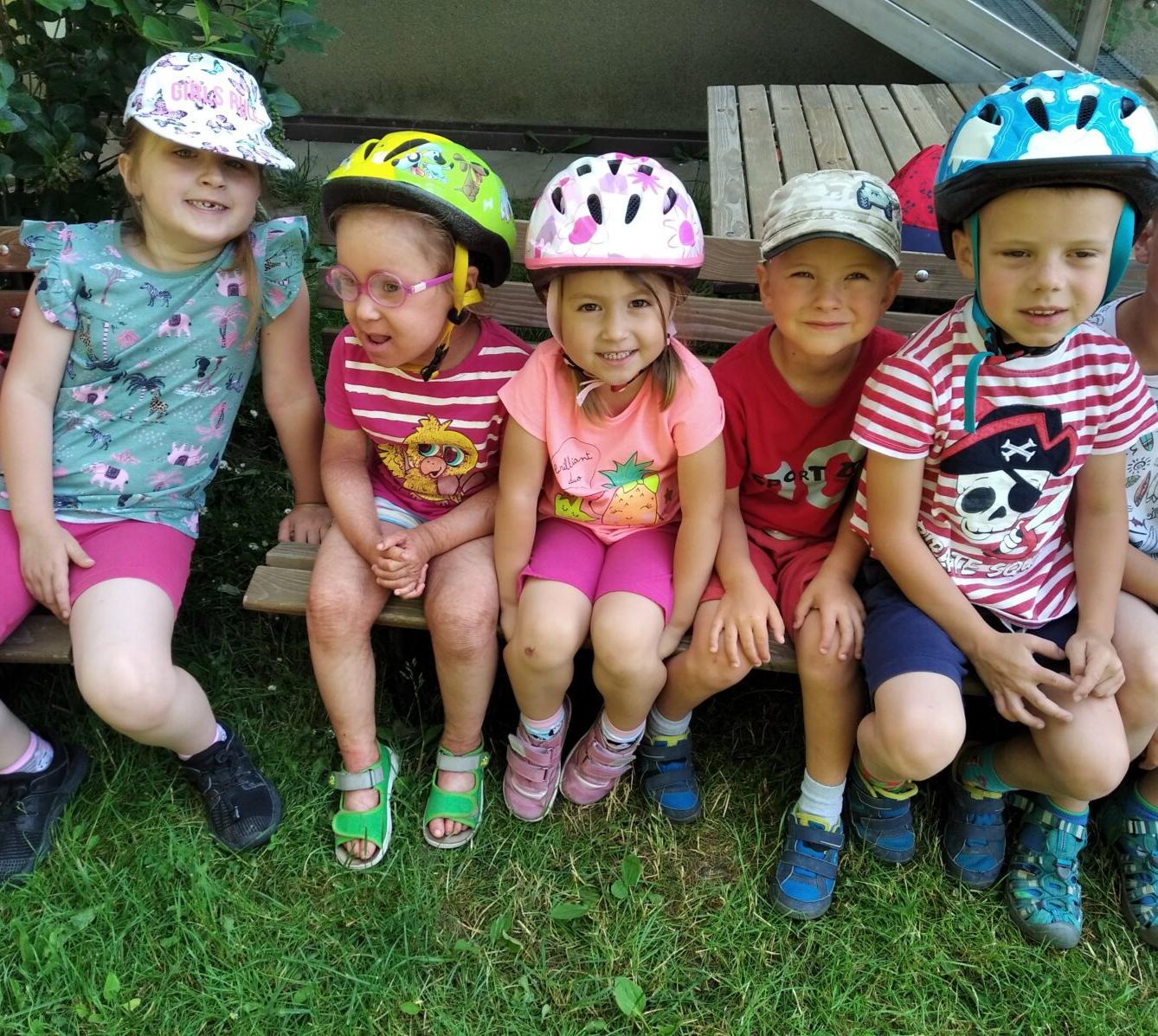 Broučci-autíčková školka, broučci+sovičky-kolojízda - 67