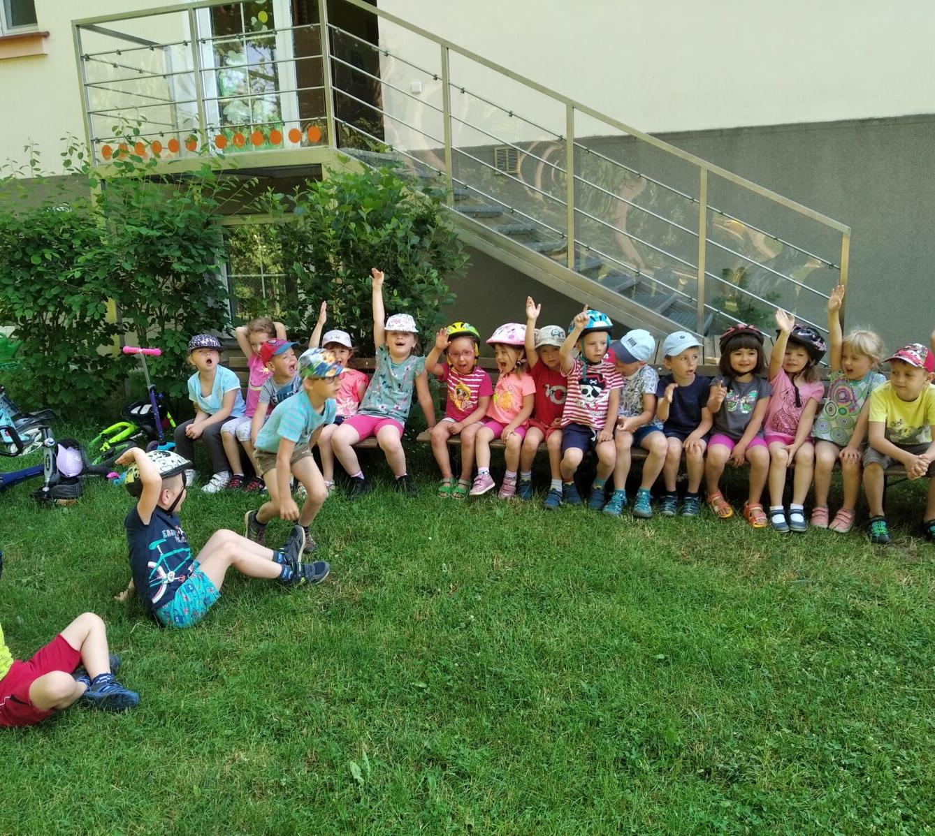 Broučci-autíčková školka, broučci+sovičky-kolojízda - 68